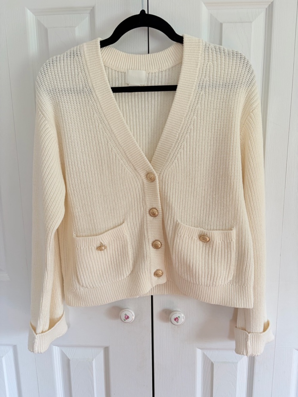H&M Cream V-Neck Button Front Cardigan